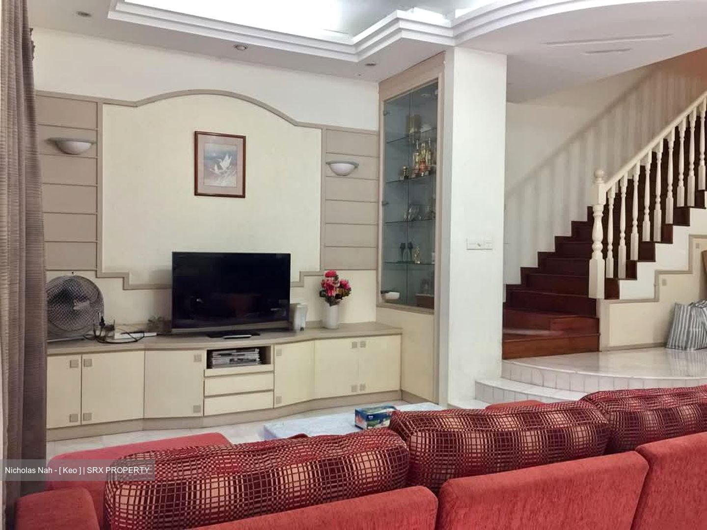 Glasgow Road (D19), Terrace #566224361